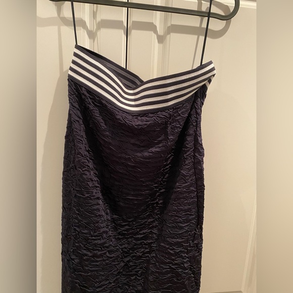 H&M Bodycon Blue/White Pencil Skirt Size 10US NWT - Picture 2 of 4